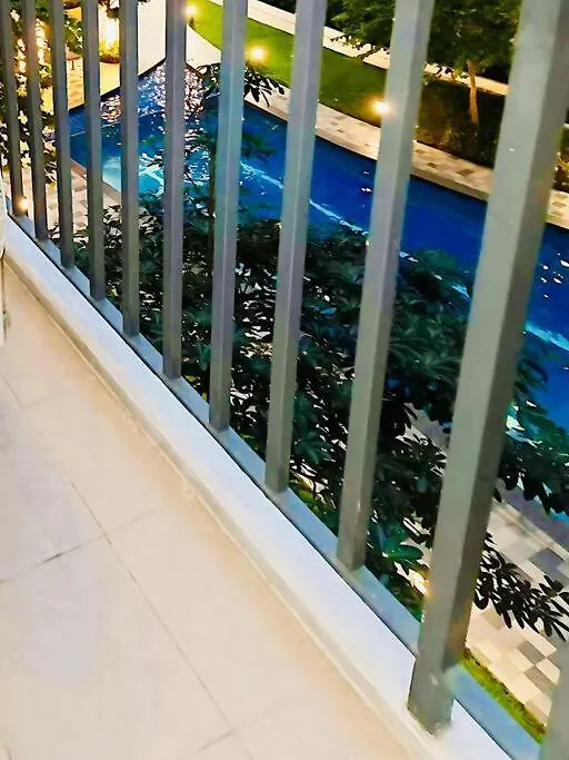 Apartmán 2 Condos, 5 Beds, 2 Cr @ Shore2 Moa Manila